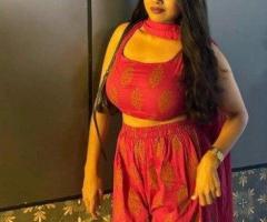 Call Girls In Ek Murti Chowk Greater Noida 9818470885 Escorts Service